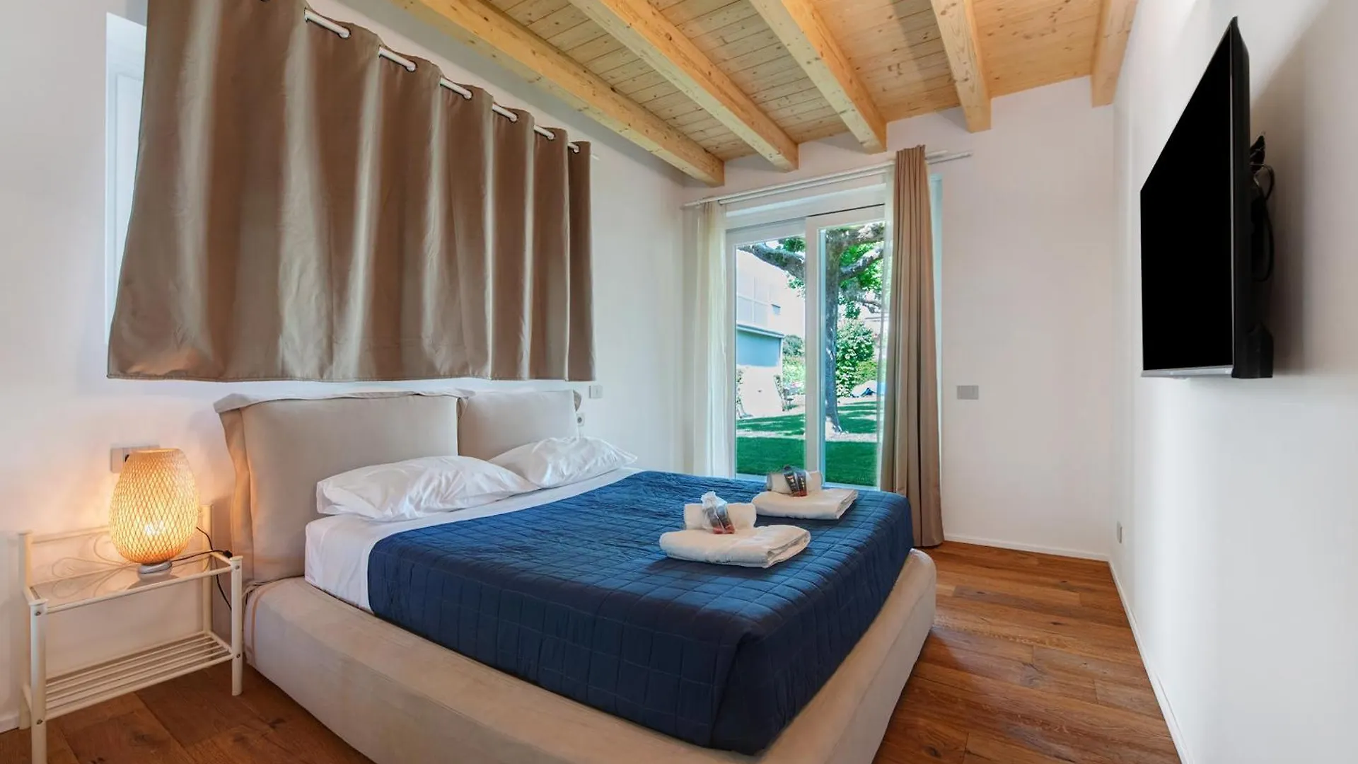 Villa Carlotta - Porto Portese San Felice del Benaco